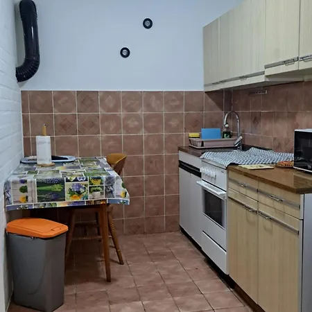 Volaric Pag * Pag Town