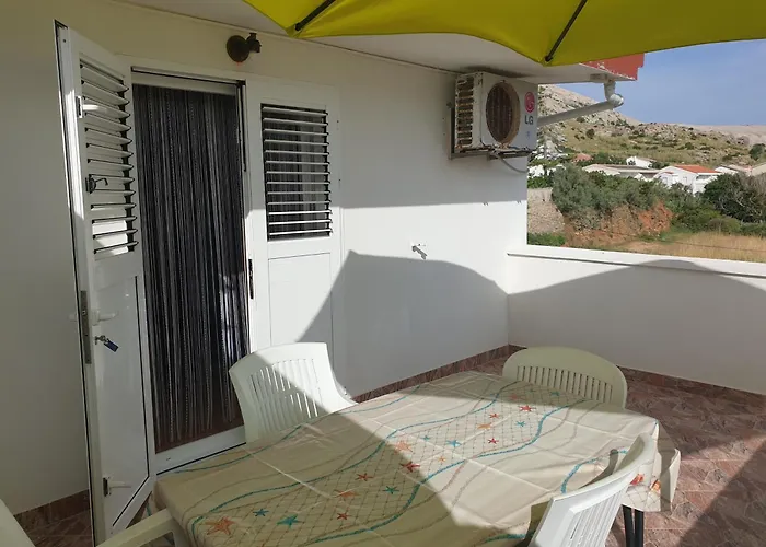 Volaric Pag Pag Town