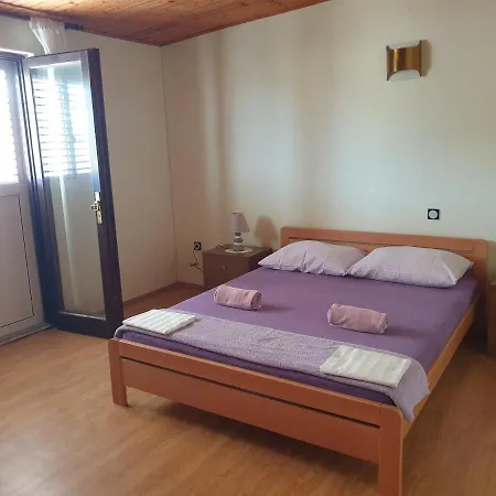 Apartment Volaric Pag Pag Town